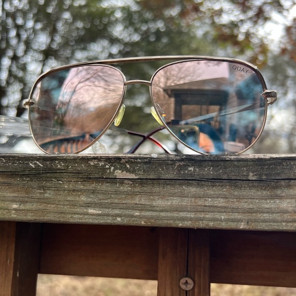 Desi PerkinsXQuay Gold High Key Sunglasses, (1st edition, Discontinued) - Picture 10 of 15